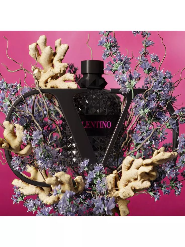 Valentino Uomo Born in Roma Extradose Parfum Spray – 3.4 oz / 100 ml