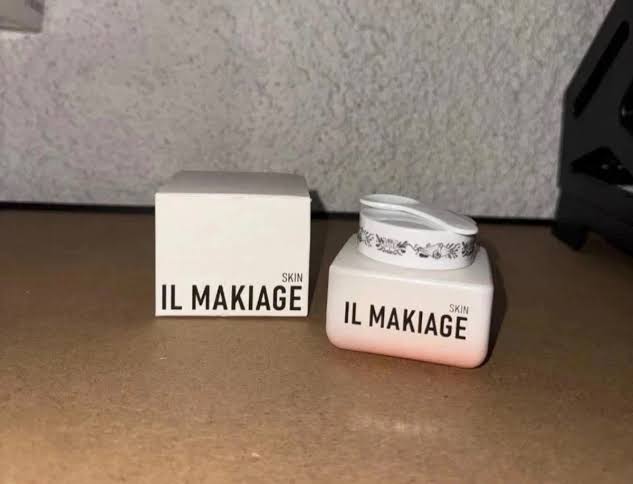 IL MAKIAGE Power ReDo Anti-Aging Blur & Smooth Wrinkle Filler – 0.67 Oz / 19.81 mL
